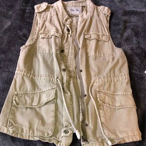 Army green utility vest